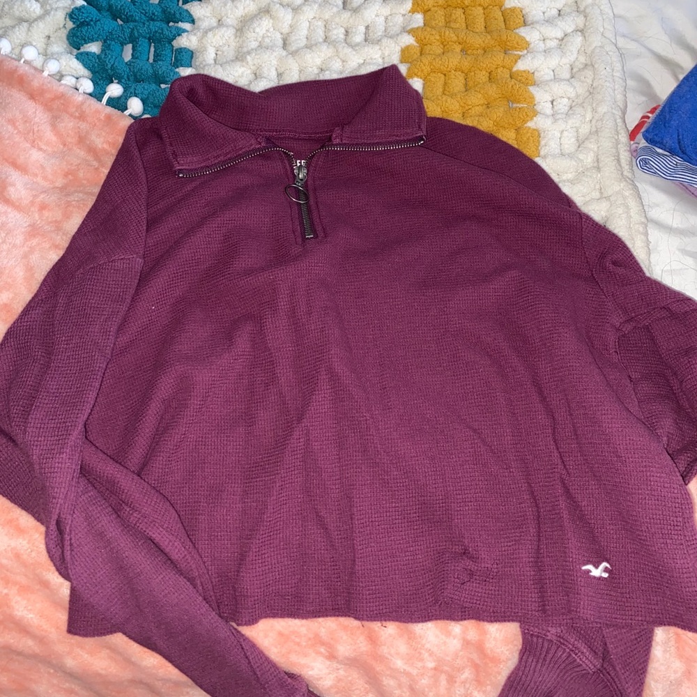 hollister zipper crop top